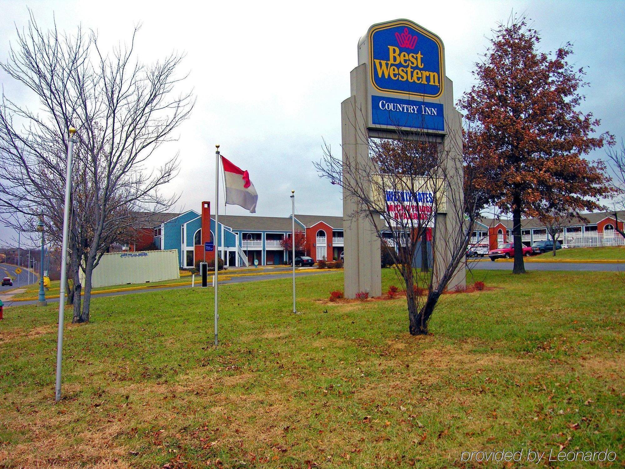Days Inn Kansas City-Worlds Of Fun Εξωτερικό φωτογραφία